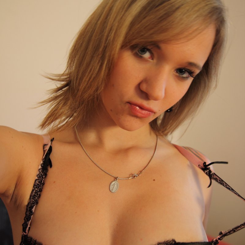 Henriette 32 Escort à Thionville