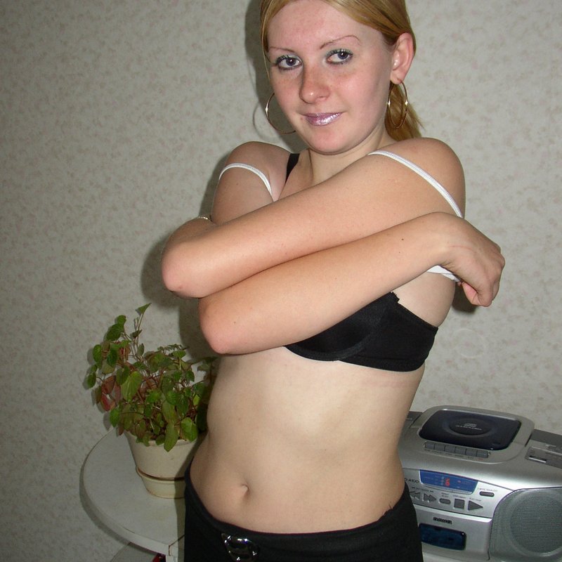 Doriane 27 Escort Bringal