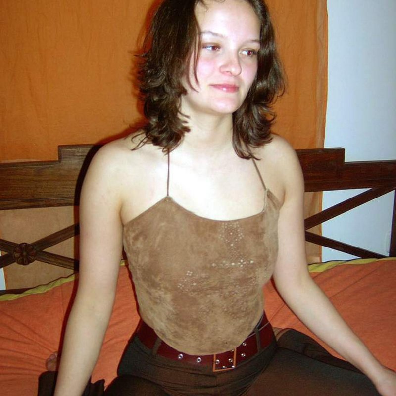 Carine 21 Escorte Budange sous Justemont