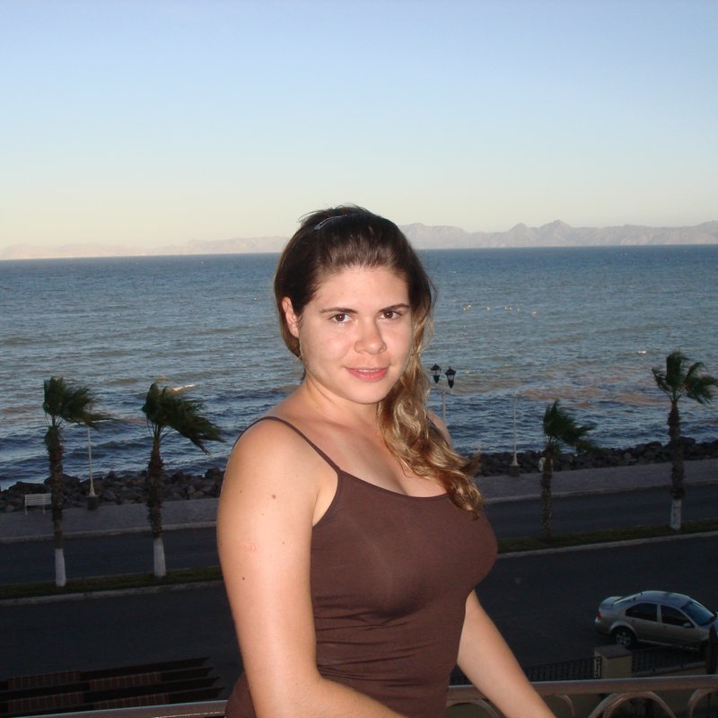 Henriette 25 Escort Chavanoz