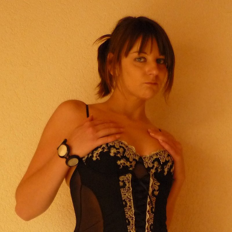 Roxane 25 Escortes Crissey